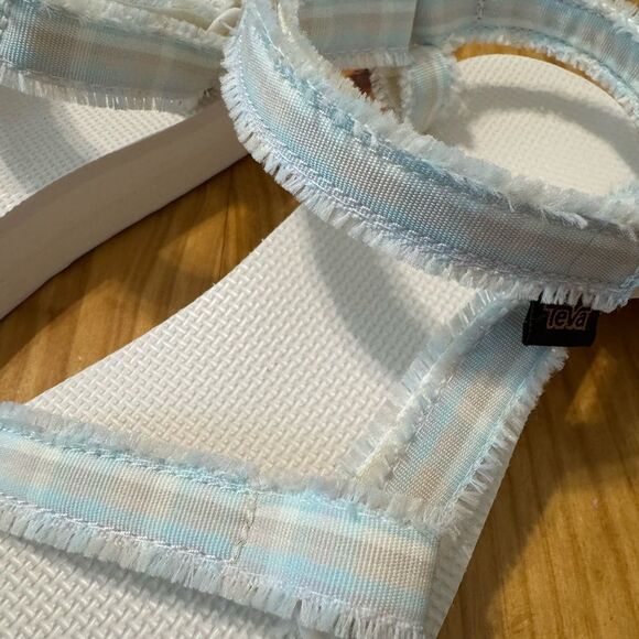 NWB Teva Women's Midform Universal Fray Frazier Light Multi 1118954 Women’s SZ 9 - Picture 6 of 12